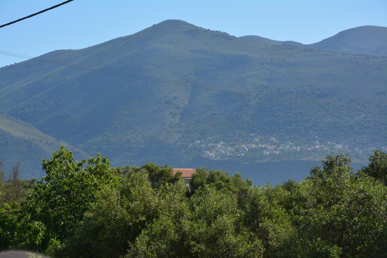 Lotus Sea View Studio Apartment 2 Lixouri Esterno foto
