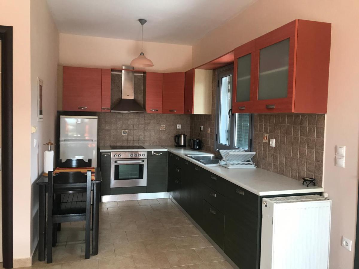 Lotus Sea View Studio Apartment 2 Lixouri Esterno foto