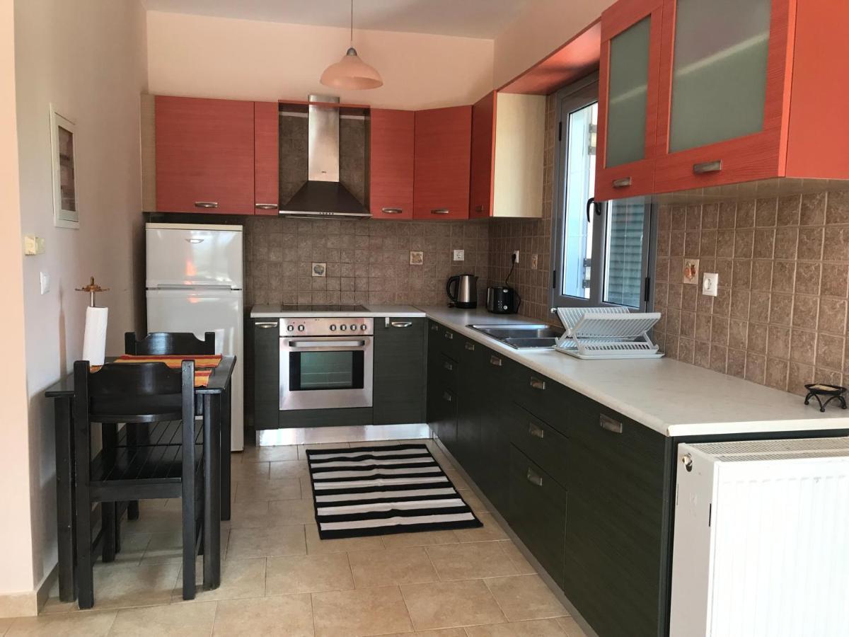 Lotus Sea View Studio Apartment 2 Lixouri Esterno foto